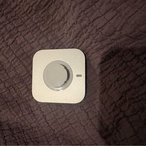 Size 11 Oura ring Charger